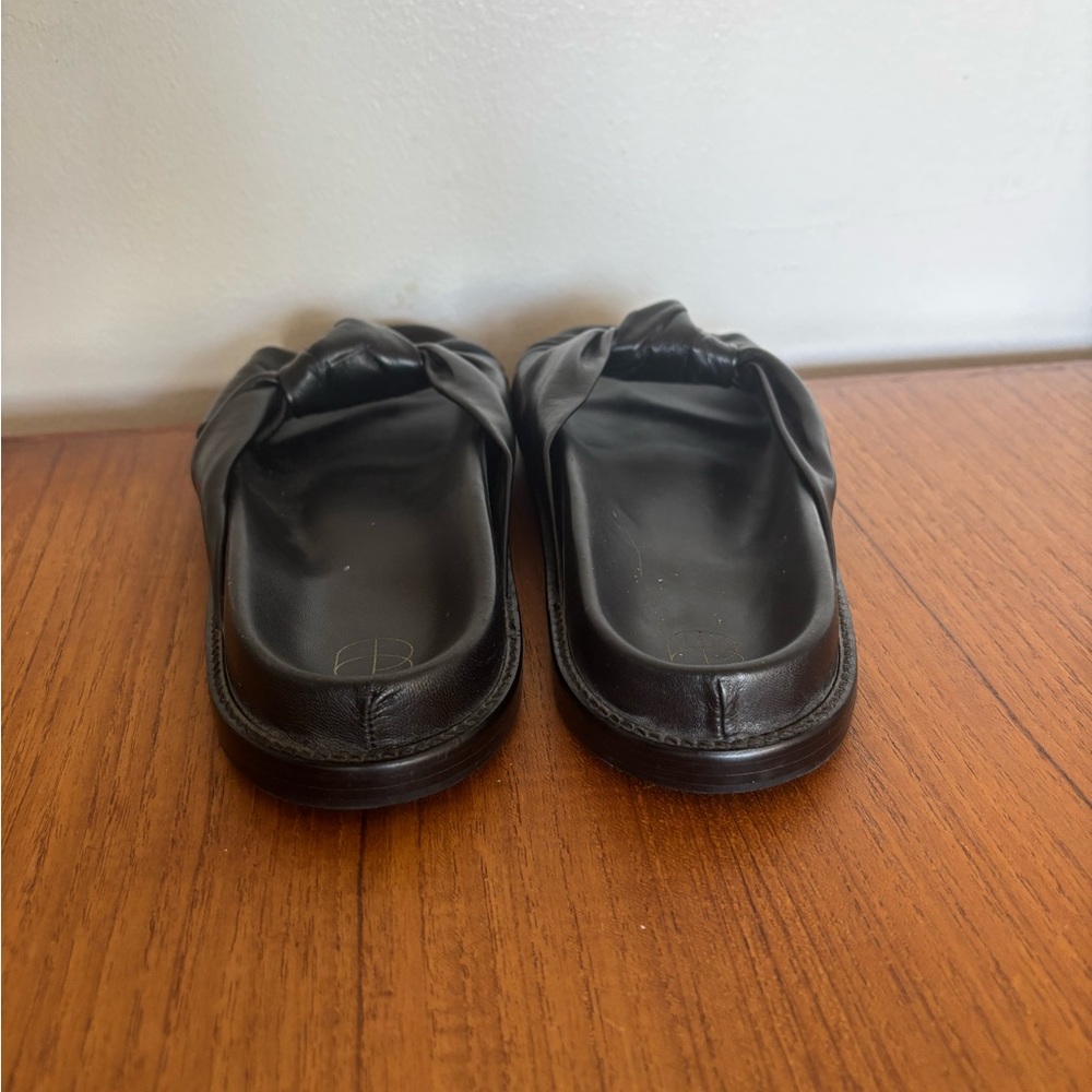 Porte and Paire Leather Knot Slides Sandals, size 37 - Picture 5 of 8
